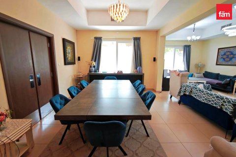 Villa en venta en Dubai, EAU 5 dormitorios, 531.5 m2 № 769870 - foto 6