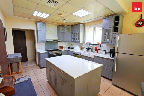 Villa en venta en Dubai, EAU 5 dormitorios, 531.5 m2 № 769870 - foto 7