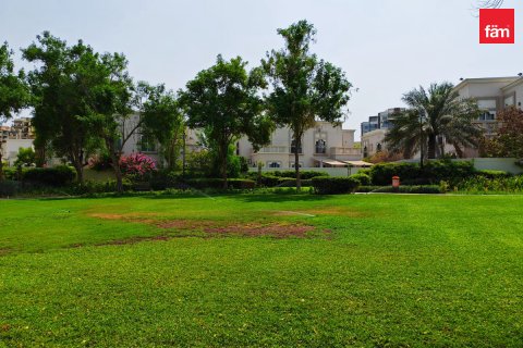 Villa en venta en Dubai, EAU 5 dormitorios, 531.5 m2 № 769870 - foto 23
