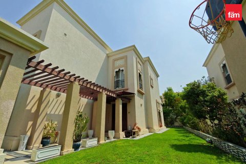 Villa en venta en Dubai, EAU 5 dormitorios, 531.5 m2 № 769870 - foto 3