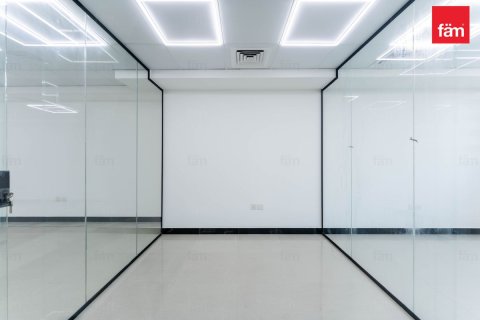 Oficina en alquiler en Dubai, EAU 126.2 m2 № 772089 - foto 9