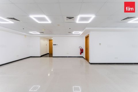 Oficina en alquiler en Dubai, EAU 126.2 m2 № 772089 - foto 14