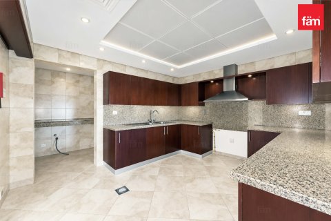 Apartament de închiriat în Dubai, EAU 2 dormitoare, 182.1 mp. №780530 - poză 7