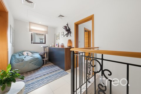 Radový dom v Reem, Dubai, SAE 4 spálne, 237.74 m2 č. 778423 - Fotografia 13