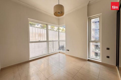 Apartment til leje i Downtown Dubai (Downtown Burj Dubai), Dubai, UAE 3 soveværelser, 171.9 kvm № 769647 - foto 11