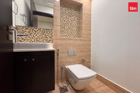 Apartment til leje i Downtown Dubai (Downtown Burj Dubai), Dubai, UAE 3 soveværelser, 171.9 kvm № 769647 - foto 16