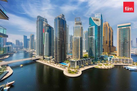 Korter asukohaga Dubai Marina, AÜE: 3 magamistoaga, 201.4 m² Nr 765822