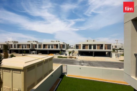Vila di Dubai, UEA 4 kamar tidur, 335.1 m2 nomor 779644 - foto 19