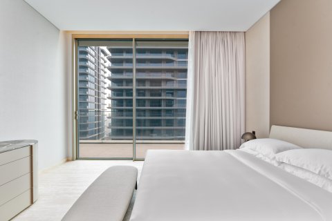Lägenhet till försäljning i Palm Jumeirah, Dubai, UAE 3 sovrum, 400 kvm Nr. 734386 - fotografi 17