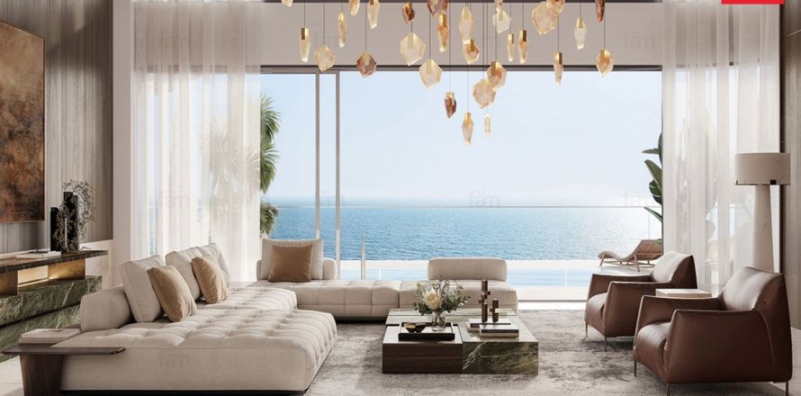 Apartment in Palm Jumeirah, Dubai, UAE 4 bedrooms, 691.8 sq.m. № 769412