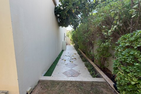 Vila v Arabian Ranches 2, Dubai, SAE 3 spálne, 292.92 m2 č. 782786 - Fotografia 19