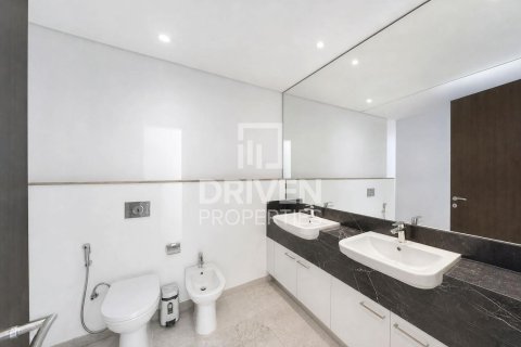 Διαμέρισμα σε Business Bay, Dubai, ΗΑΕ 2 υπνοδωμάτια, 123.65 τ.μ. Αρ. 778935 - φωτογραφία 15