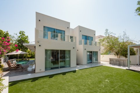 Вилла Meadows, Дубай, БАӘ-да 4 жатын бөлмелер, 567.17 м² № 776791 - фото 24