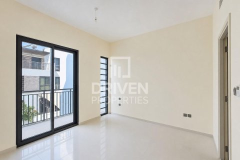 Radový dom v Dubai, SAE 5 spální, 174.84 m2 č. 778782 - Fotografia 5