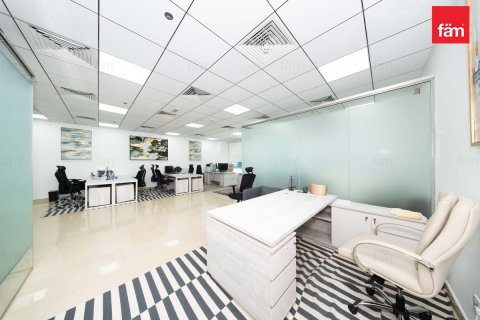 Escritório para venda em Business Bay, Dubai, EAU 146.1 m2 № 769858 - foto 2