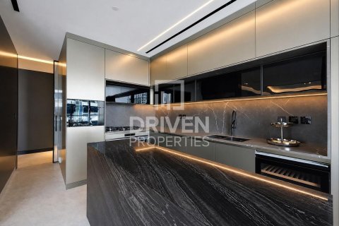 Apartament në Business Bay, Dubai, Emiratet e Bashkuara Arabe 3 dhoma gjumi, 240.8 m2. № 778712 - Foto 16