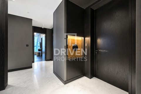Apartament në Business Bay, Dubai, Emiratet e Bashkuara Arabe 3 dhoma gjumi, 240.8 m2. № 778712 - Foto 9
