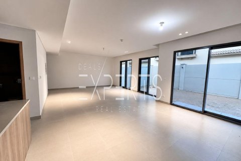 Зняти в оренду таунхаус в Khalifa City, Абу-Даби, ОАЕ 3 спальні, 171.96м2, № 780183 - фото 5