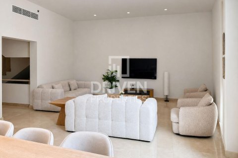 Apartament de închiriat în Dubai Marina, Dubai, EAU 4 dormitoare, 811.23 mp.  №778933 - poză 2