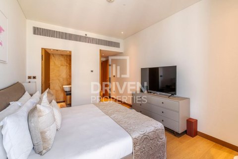 Apartament në Jumeirah, Dubai, Emiratet e Bashkuara Arabe 3 dhoma gjumi, 242.48 m2. № 782473 - Foto 3