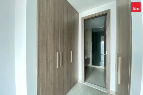 Business Bay, Dubai, UAE의 임대용 아파트 침실 2개, 124.4제곱미터 번호 769807 - 사진 10