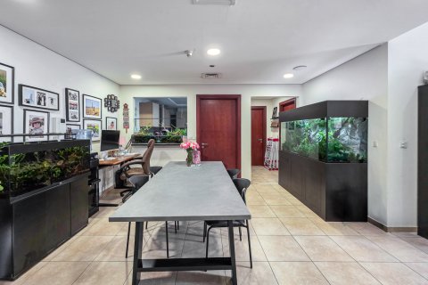 Apartment til salg i Al Badaa, Dubai, UAE 2 soveværelser, 131 kvm № 769545 - foto 3