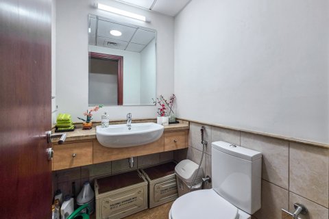 Apartment til salg i Al Badaa, Dubai, UAE 2 soveværelser, 131 kvm № 769545 - foto 7