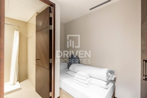 Apartemen di Downtown Dubai (Downtown Burj Dubai), Dubai, UEA 3 kamar tidur, 187.76 m2 nomor 776580 - foto 3