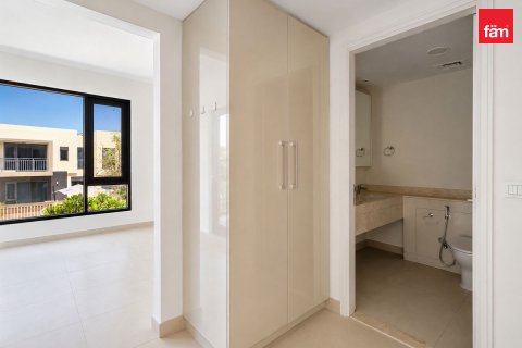 Vilă de închiriat în Dubai Hills Estate, Dubai, EAU 4 dormitoare, 202 mp. №769668 - poză 9