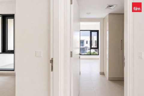 Vilă de închiriat în Dubai Hills Estate, Dubai, EAU 4 dormitoare, 202 mp. №769668 - poză 11