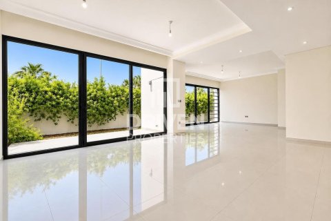 Villa sa Dubai, UAE 6 silid-tulugan, 426.7 sq.m. № 781208 - larawan 3