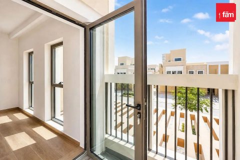 Townhouse til leje i Dubai, UAE 4 soveværelser, 144 kvm № 769799 - foto 7