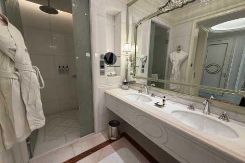 Apartment til salg i Palm Jumeirah, Dubai, UAE 101 kvm № 769531 - foto 8
