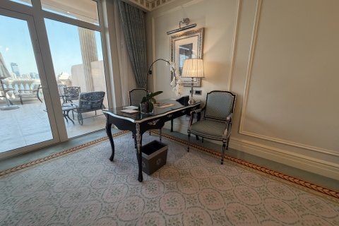 Apartment til salg i Palm Jumeirah, Dubai, UAE 101 kvm № 769531 - foto 4