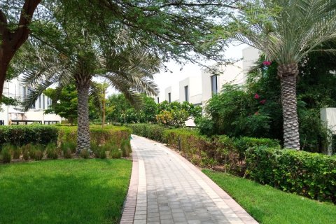 Casa urbana para venda em Al Zorah, Ajman, EAU 3 quartos, 330 m2 № 635220 - foto 10