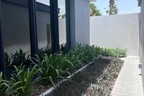 Huoneisto Saadiyat Island, Abu Dhabi, Arabiemiraatit 4 makuuhuonetta, 464 m2 № 291457 - kuva 6