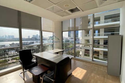 משרד להשכרה ב Deira, Dubai, איחוד האמירויות  8000 מ"ר, מספר 295898 - תמונה 12