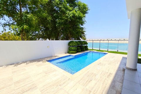 Villa Sharjah Waterfront Cityjā, AAE 5 istabas, 352 m2 Nr. 635141 - attēls 4