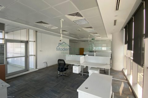 Oficina en alquiler en Deira, Dubai, EAU 5811 m2 № 295916 - foto 9