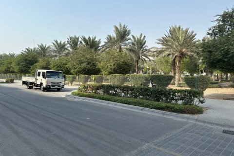 Nieruchomość komercyjna do wynajęcia w Jumeirah Village Circle, Dubai, ZEA 164 mkw., nr 688120 - zdjęcie 14