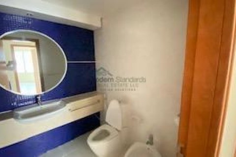 Appartement te huur in Sheikh Zayed Road, Dubai, VAE 2 slaapkamers, 1128 vr.m., nr 294466 - foto 12