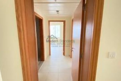 Appartement te huur in Sheikh Zayed Road, Dubai, VAE 2 slaapkamers, 1128 vr.m., nr 294466 - foto 11