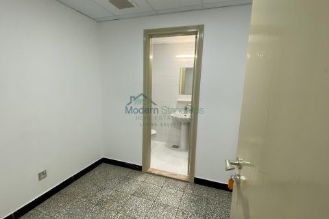 Appartement à louer à Sheikh Zayed Road, Dubai, EAU 3 chambres, 2280 m2 № 295342 - photo 12