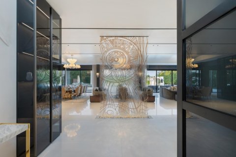 Duplex in Dubai, UAE 6 bedrooms, 929 sq.m. № 703168 - photo 13
