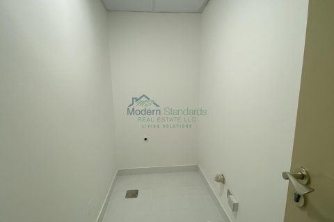 Appartement à louer à Sheikh Zayed Road, Dubai, EAU 3 chambres, 2280 m2 № 295342 - photo 24