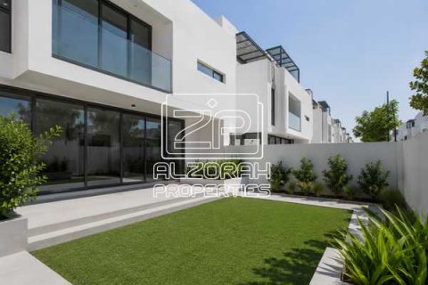 Vila di Sharjah Waterfront City, UAE 7 bilik tidur, 476 meter persegi № 739780 - foto 28
