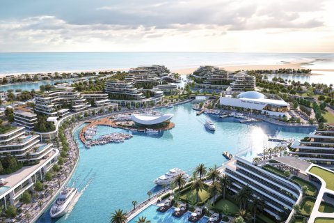 Villa en venta en Umm Al Quwain Marina, Umm Al Quwain, EAU 7 dormitorios, 2650 m2 № 635199 - foto 4