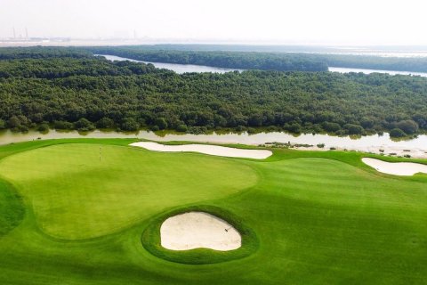 Lupain sa Al Zorah, Ajman, UAE 18405 sq.m. № 635030 - larawan 16