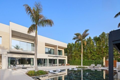 Duplex lakás itt: Dubai, EAE, 6 hálószoba, 929 m², azonosító: 703168