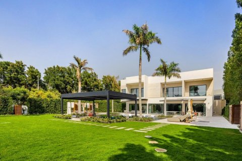 Duplex in Dubai, UAE 6 bedrooms, 929 sq.m. № 703168 - photo 24